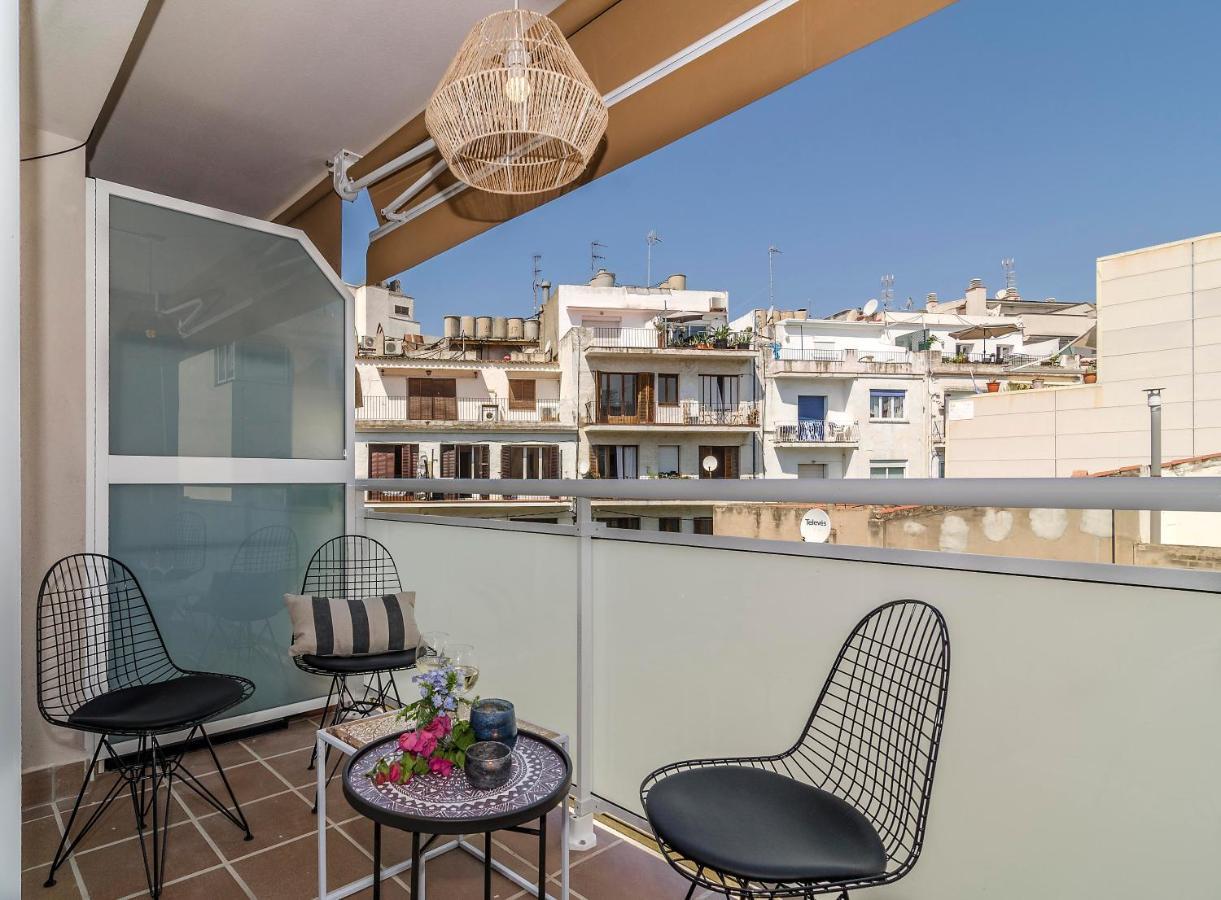 Sitges Spaces Deluxe Centre Apartment Luaran gambar