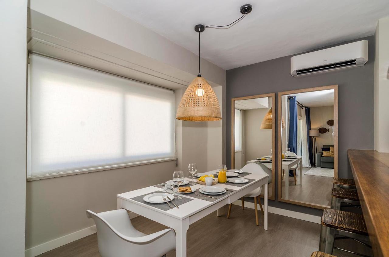 Sitges Spaces Deluxe Centre Apartment Luaran gambar